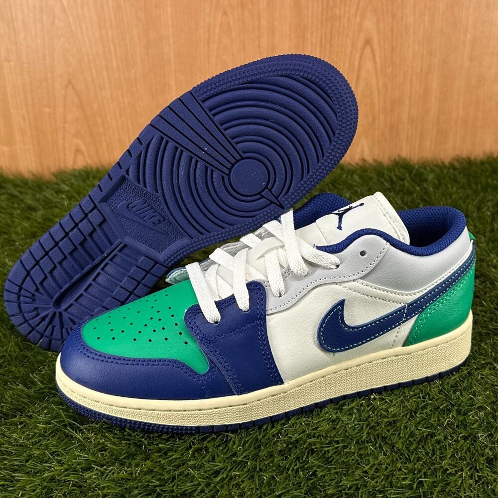 Air Jordan 1 Low GS Rare Air Lifestyle Shoes 553560-147 Youth Size 5Y - Picture 2 of 9
